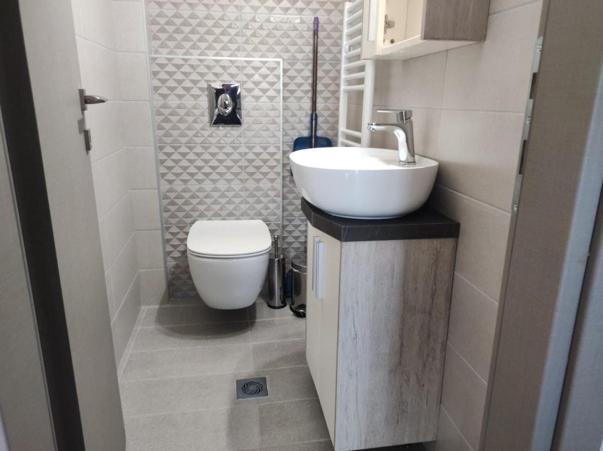 Appartement φεγγαρόφως παμβώτιδας *
